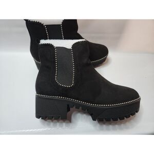 Cape Robbin Tilda Platform Lug Booties Women’s 7 Black